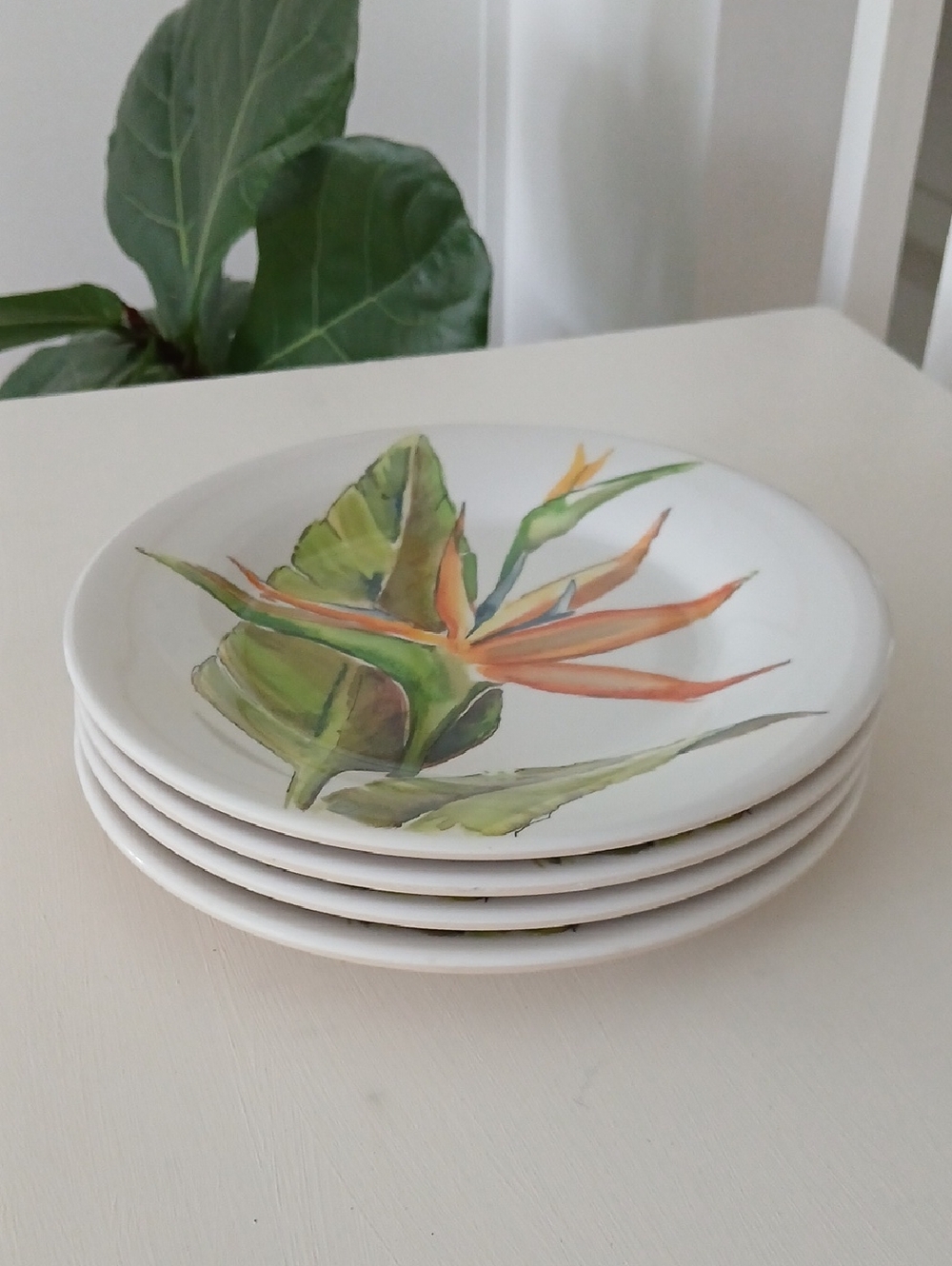 Tropical Salad Plates BIRD OF PARADISE 8.25" Set of 4 Thick Plastic Picnicware